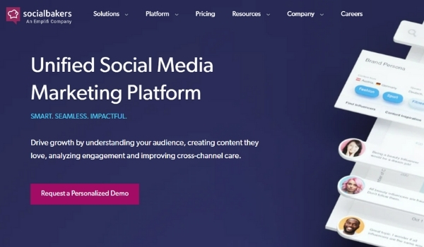 Socialbakers cho phép người dùng xem xét dữ liệu tổng quan của tài khoản